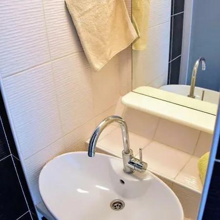 Dora Apartment